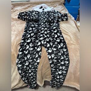 Black and White Ghost Print Onesie Halloween L